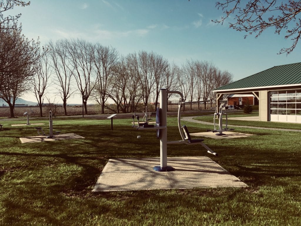 Stations d'exercices situées au parc des Loisirs